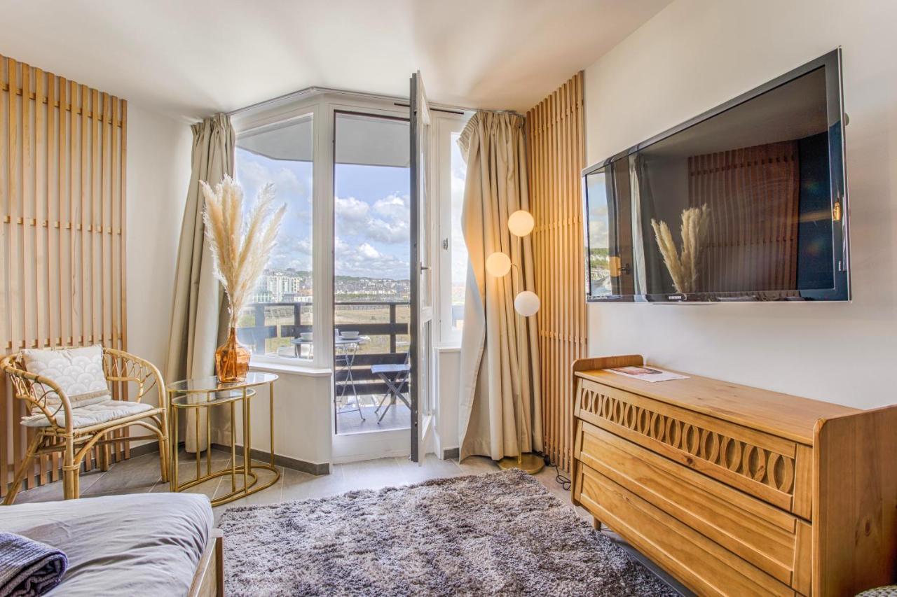 La Rev'Rie - Vue Sur Mer Avec Balcon Deauville Ngoại thất bức ảnh